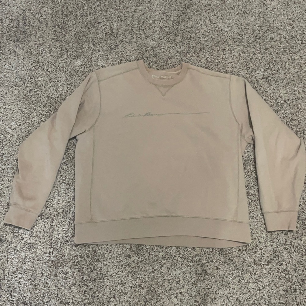 Tan Eddie Bauer sweatshirt